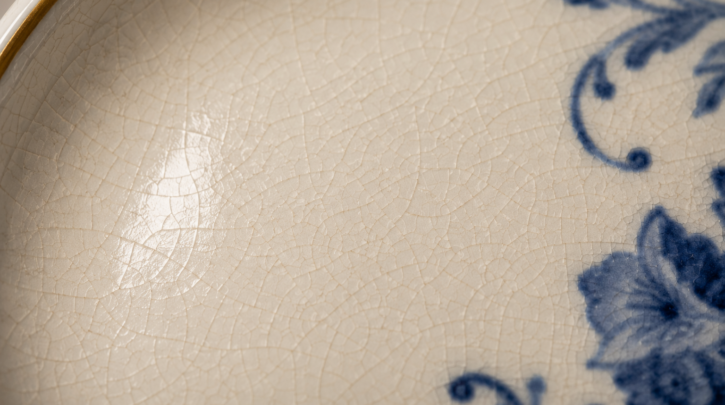 Illustration of the fine web-like crazing pattern in aged glaze